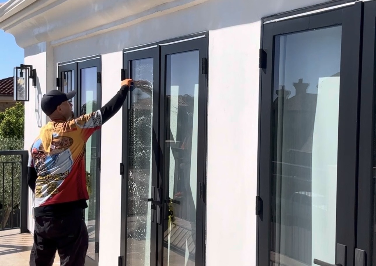 professional window cleaning